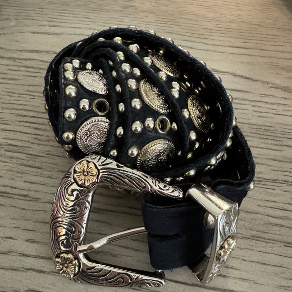 Vintage Sand Castle Belt - Picture 7 of 13